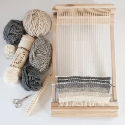 Beginner's Wooden Weaving Loom