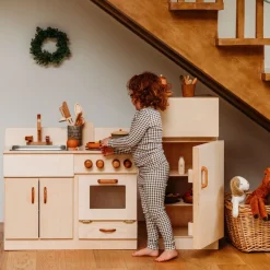 Classic Wooden Kitchen and Refrigerator Bundle
