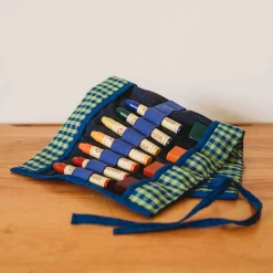 Crayon Roll