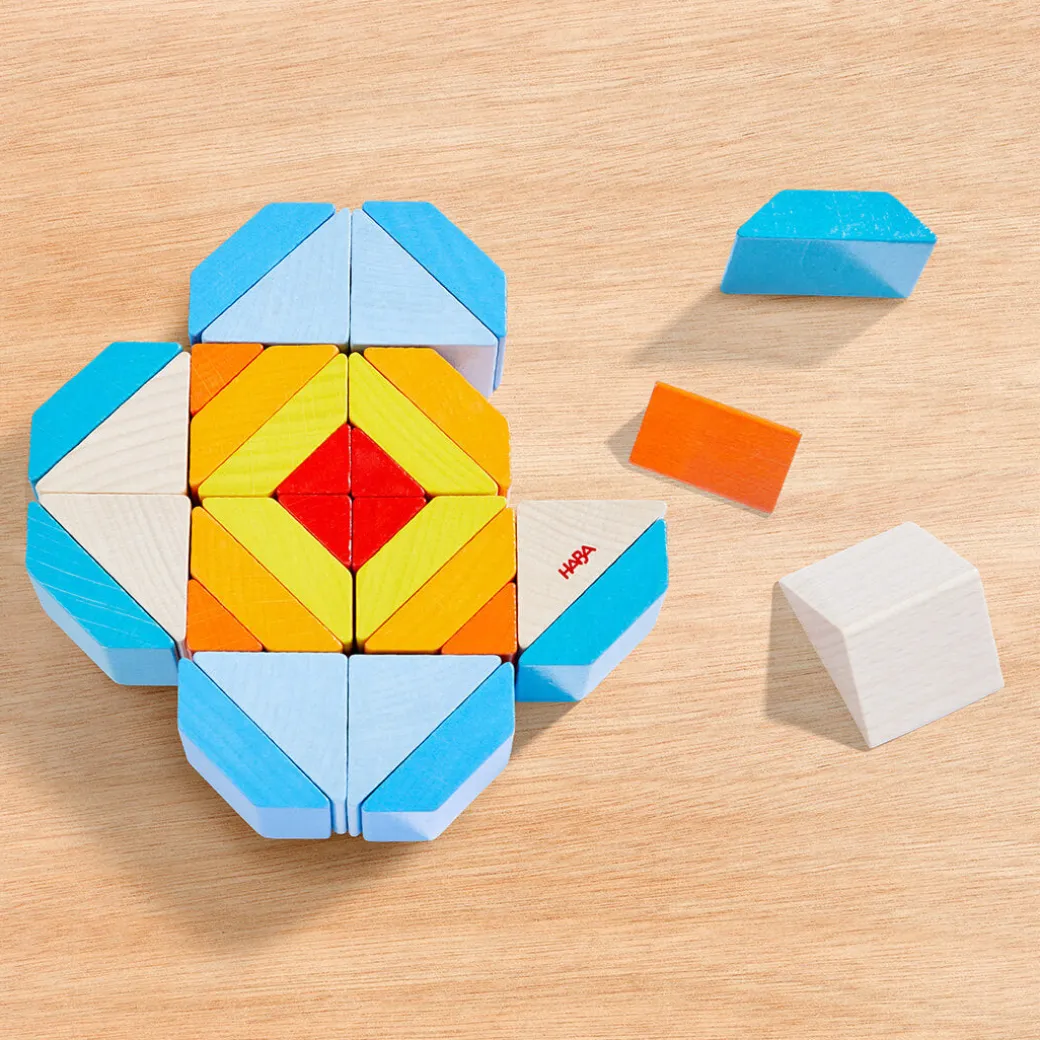 3D Wooden Mosaic Arranging Game
