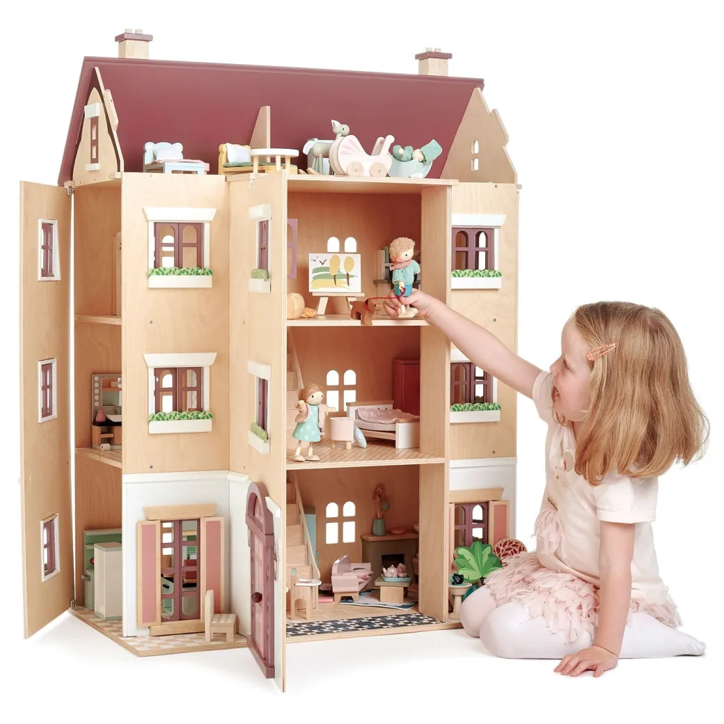 Fantail Hall Wooden Dollhouse