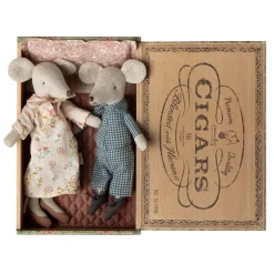 Grandma and Grandpa Mice in a Cigarbox