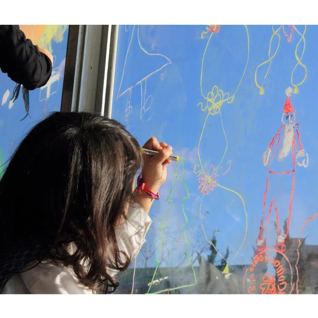 Kitpas Large Window Art Crayons - 12 Colors
