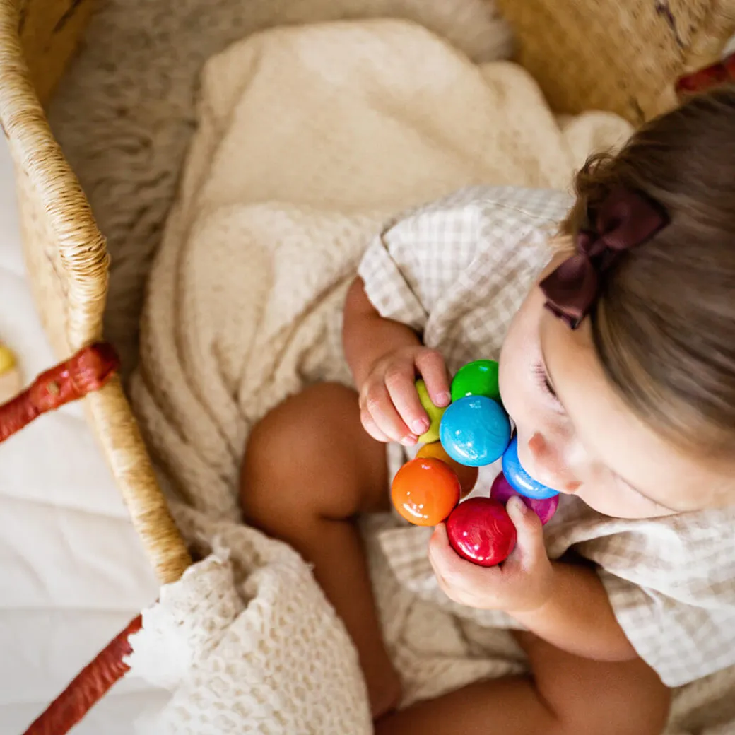 Magica Wooden Beads Clutching Toy
