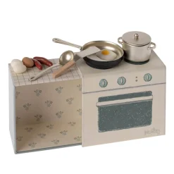 Miniature Dollhouse Stove and Cooking Set - 2024 Edition