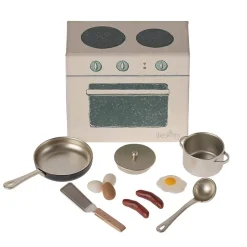 Miniature Dollhouse Stove and Cooking Set - 2024 Edition