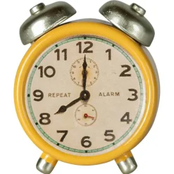Mouse-Sized Alarm Clock