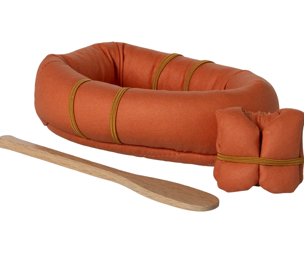 Mouse-Sized Rubber Boat Set