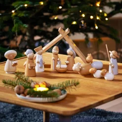 Natural Wood Nativity Set