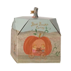 Royal Pumpkin Carriage for Mice