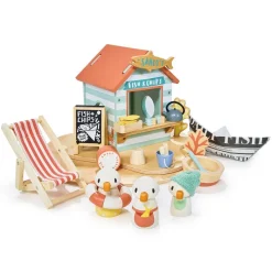 Sandy's Wooden Beach Hut