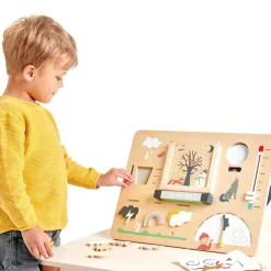 Seasonal Wooden Weather Station