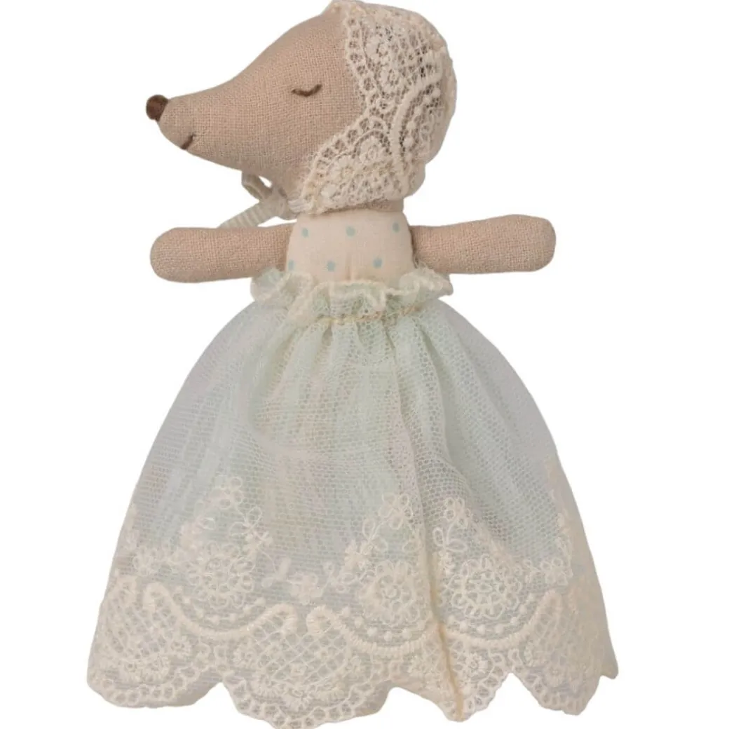 Sleepy-Wakey Baby Mouse in a Gown