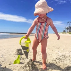 Spilling Funnel Sand and Water Mixing Toy