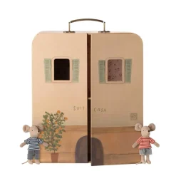 SuitCasa Portable Dollhouse