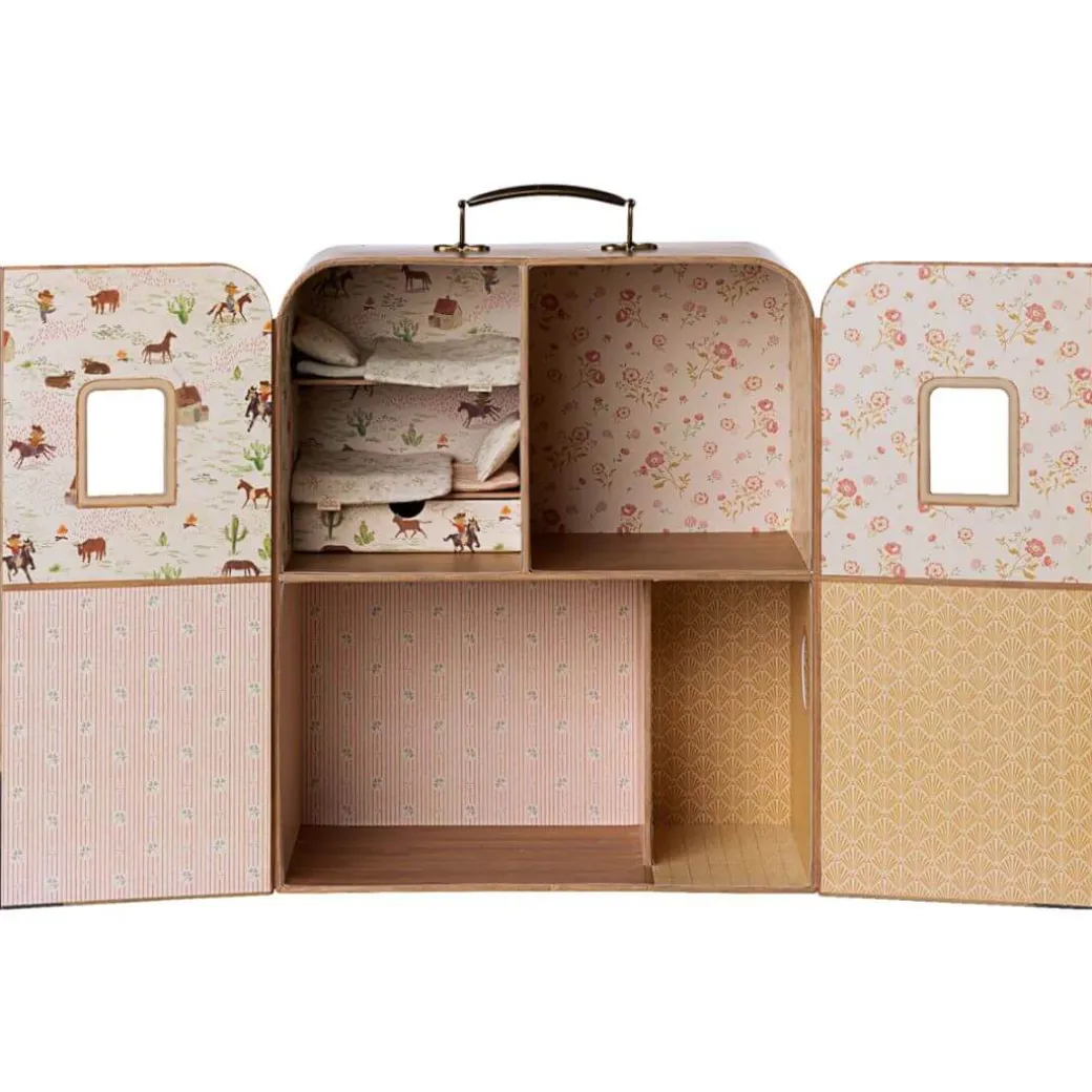 SuitCasa Portable Dollhouse