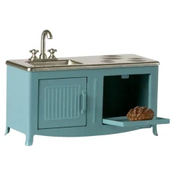 Vintage Mouse-Sized Kitchen - Blue or Mint