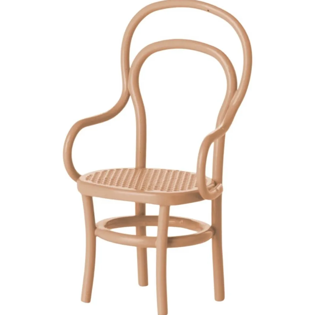 Vintage-Style Mouse Chair