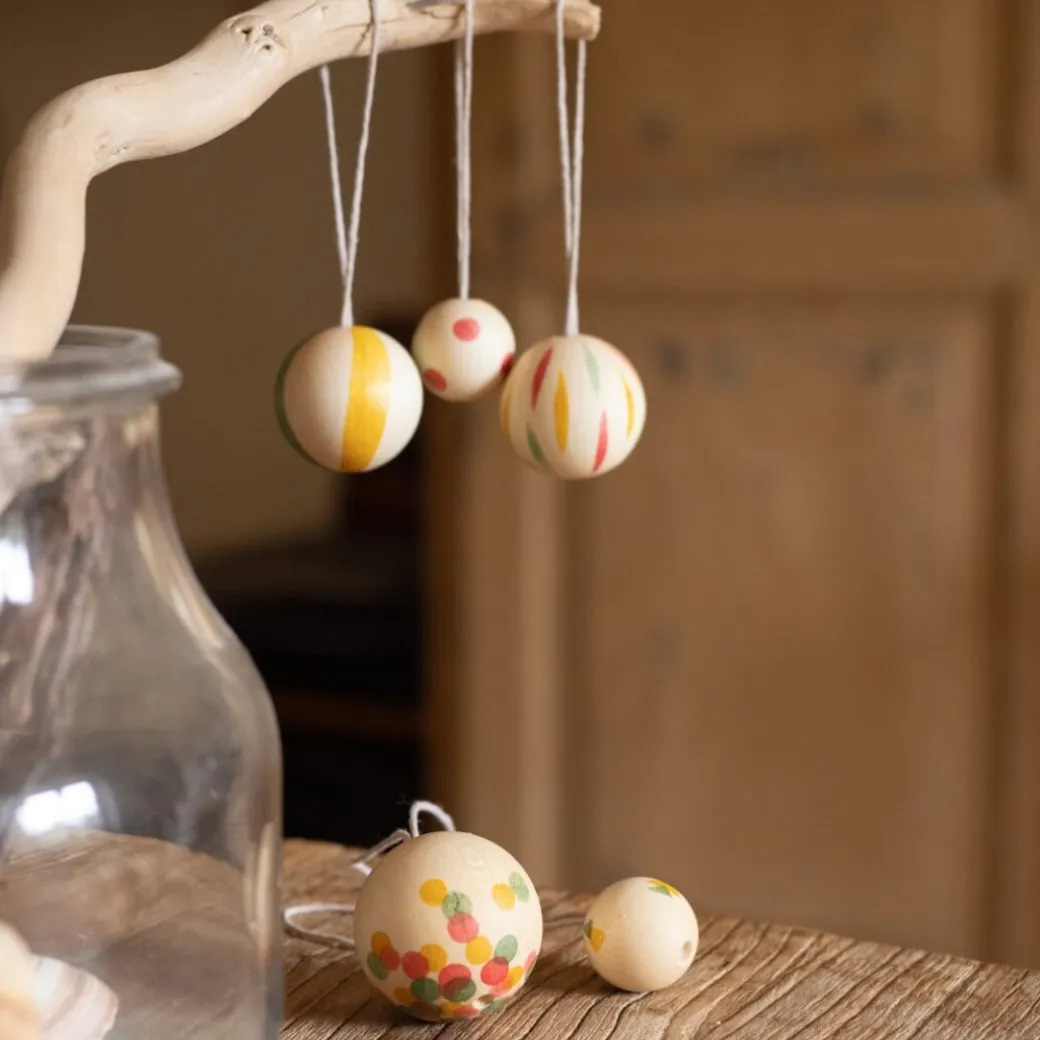 Wonder Balls Wooden Ornament Set