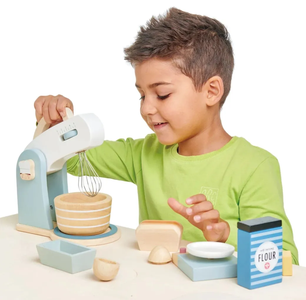 Wooden Children's Home Baking Set