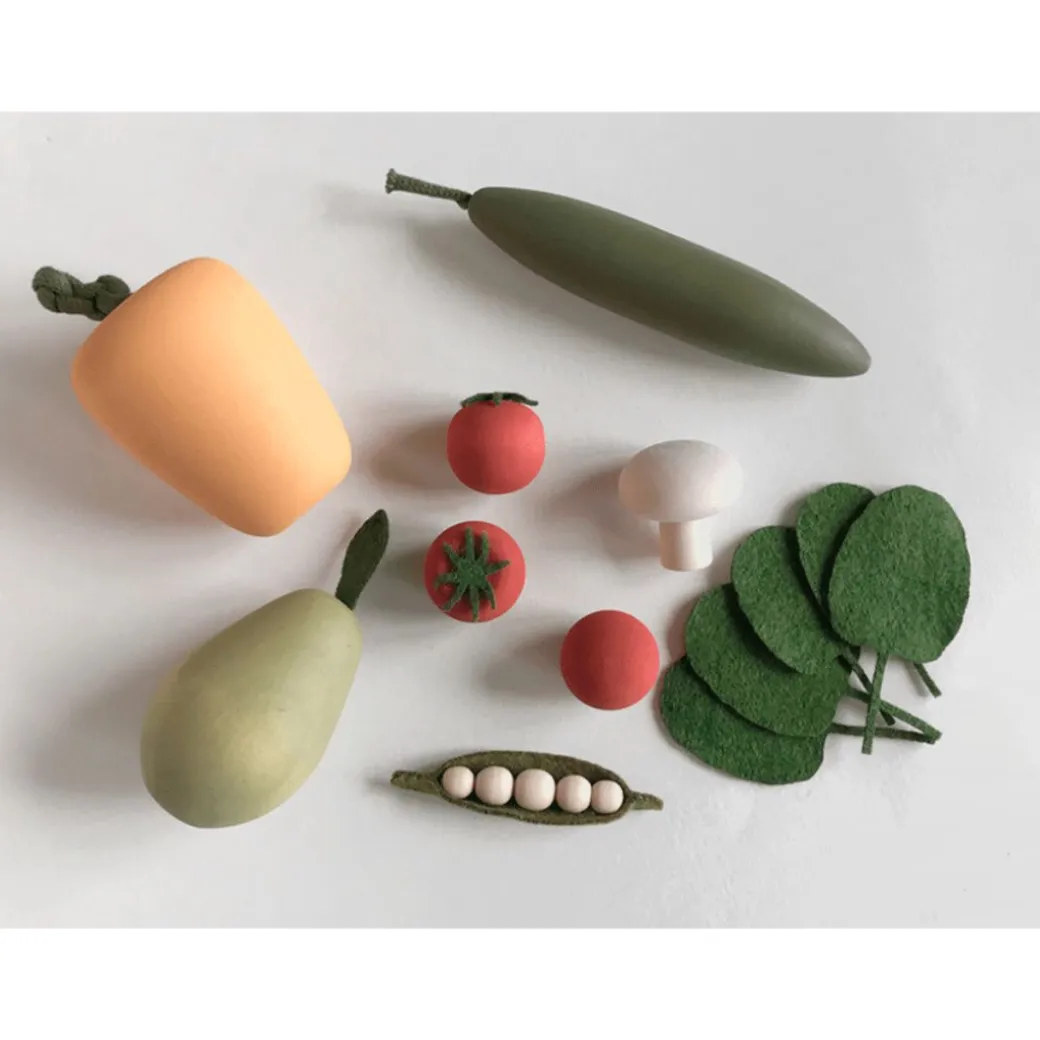 Wooden Vegetable Set