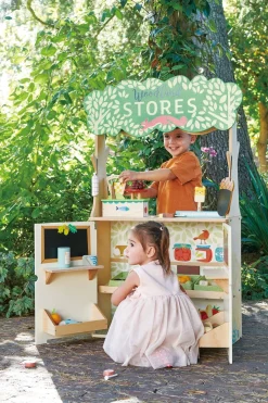 Woodland Stores and Theater
